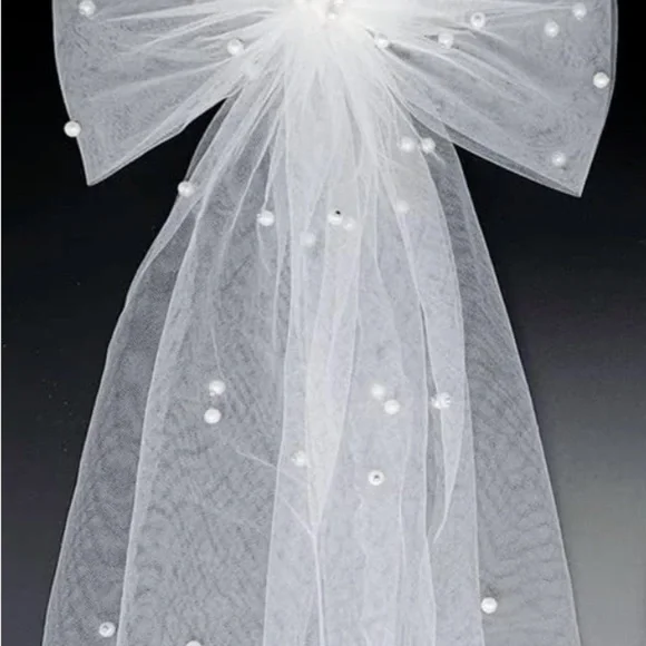 NWT BRIDAL TOTE WITH WEDDING ACCESSORIES. THE PERFECT GIFT PACKAGE - Picture 11 of 11